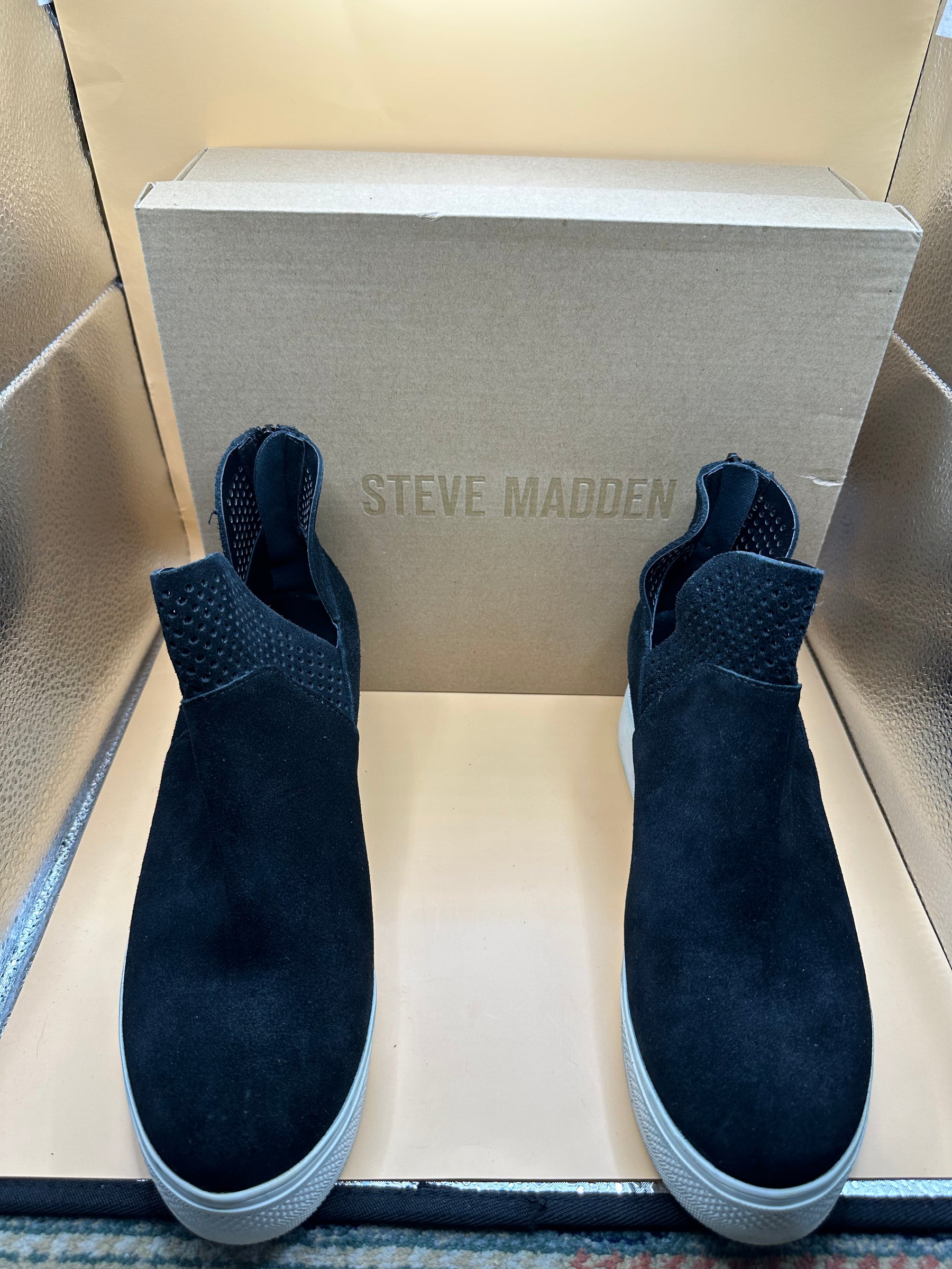 Steve Madden Winnie Platform Black Suede Sneaker Ankle Boots
