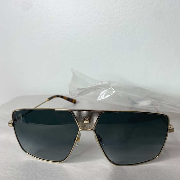 Givenchy Oversize Aviator Sunglasses