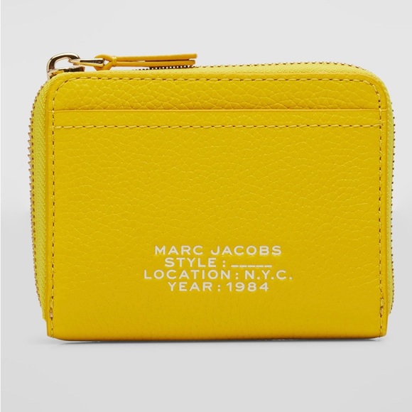 Marc Jacobs The Leather Zip-Around Wallet
