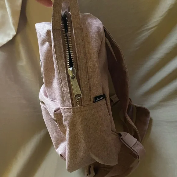 m_wp_66e9e36d74127173b15ad37b Herschel Supply Co. Nova Mini Backpack – Ash Rose Crosshatch Pink