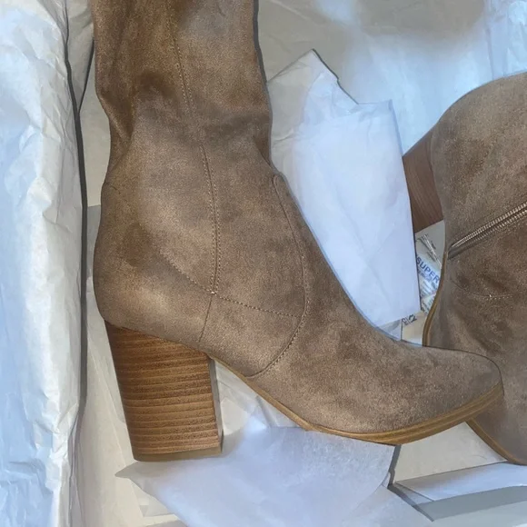 Marc Fisher LTD Arletta Narrow Calf Over-The-Knee Boots