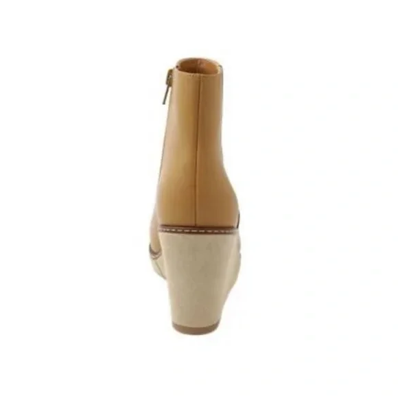 Kensie Hatley Women's Wedge Booties