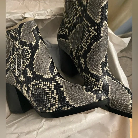m_wp_66e9e44f87aeb60e5d3cdb81 Marc Fisher LTD Alva Pointed Toe Block Heel Booties - Snake Print