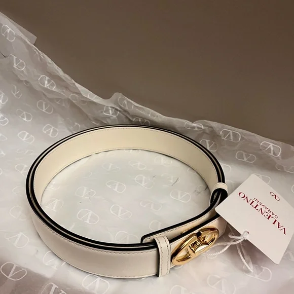 Valentino Garavani VLogo Signature Leather Belt
