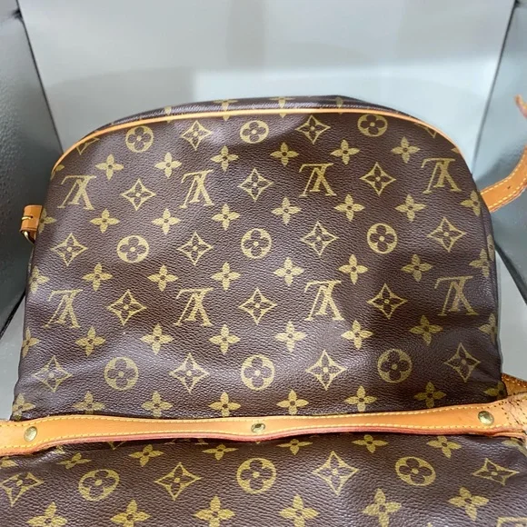 Louis Vuitton Saumur Bag