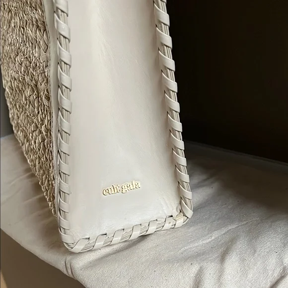 m_wp_687be2d3f6035a1e4f7ba352 Cult Gaia Woven Raffia Tote Bag