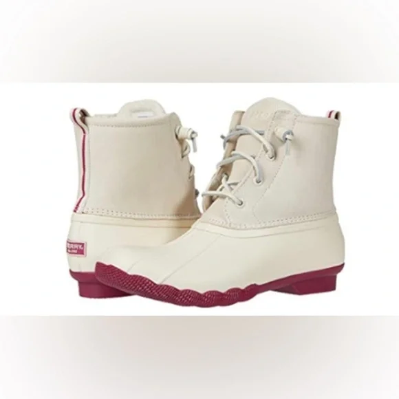 Sperry Women’s Saltwater Waterproof Rain Boots