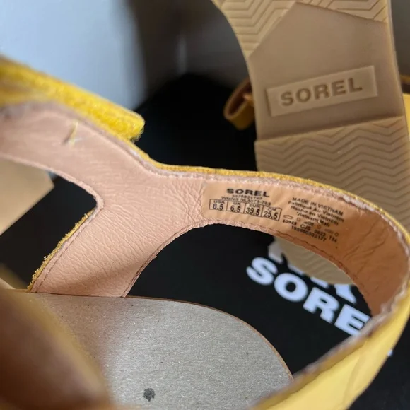 Sorel Women's Ella Leather Ankle Strap Sandals