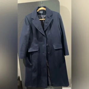 J. G. Hook Vintage 100% Wool Navy Overcoat – Elegant Women’s Peacoat