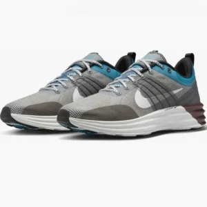 Nike Lunar Roam Men's Sneakers