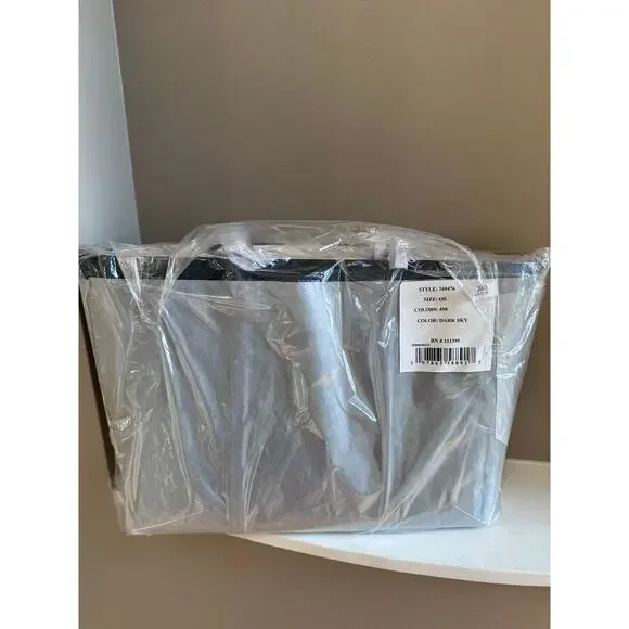 Tory Burch Perry Tote in Navy – Leather Laptop Bag